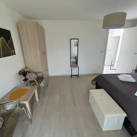 Family House - Riserva Naturale * Posta Fibreno