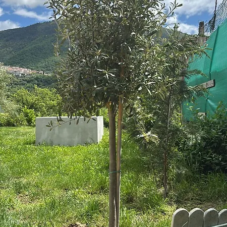Holiday home Family House - Riserva Naturale Posta Fibreno